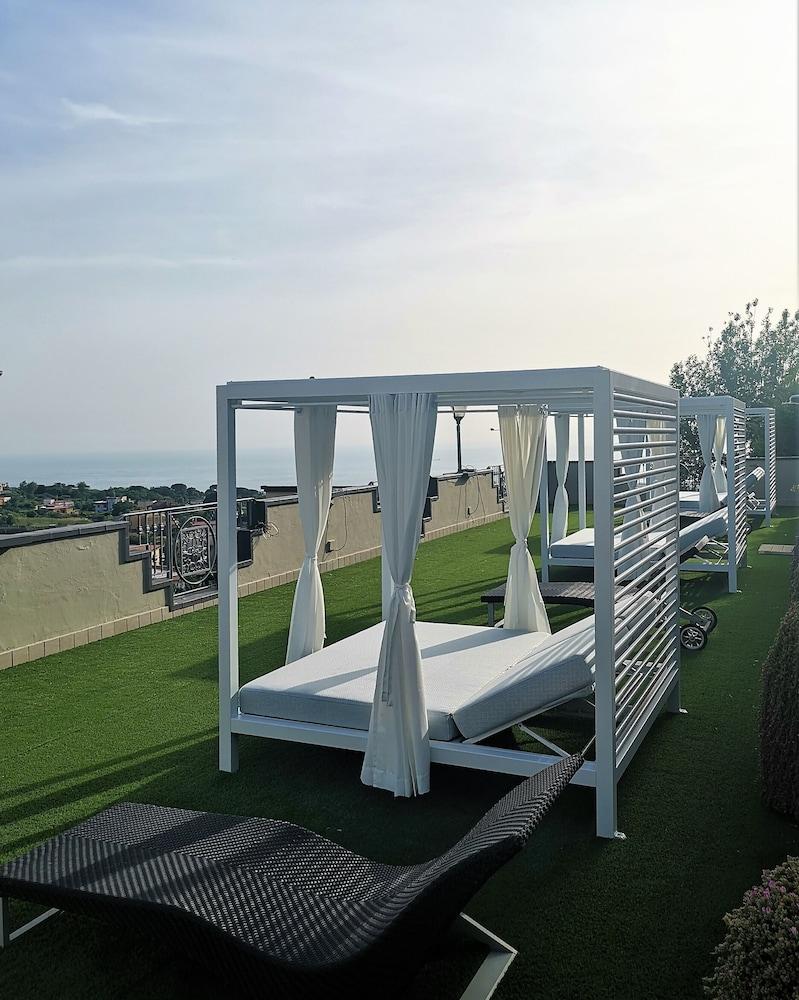 Andris Hotel Ercolano Exterior photo