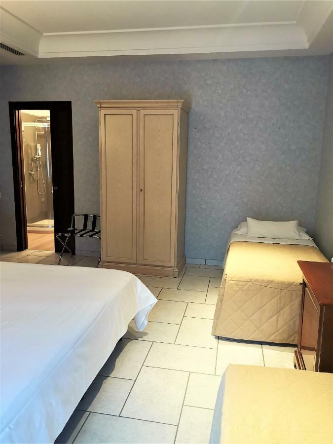 Andris Hotel Ercolano Exterior photo
