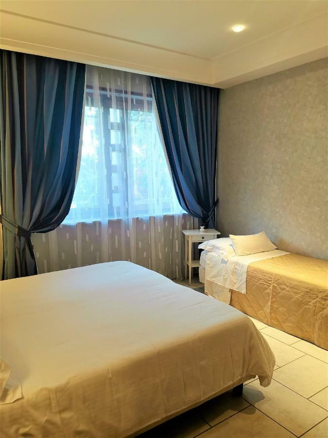 Andris Hotel Ercolano Exterior photo